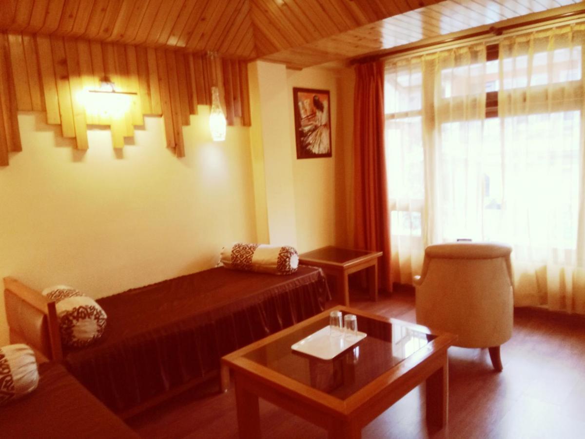 Hotel Omega Residency Dardżyling Zewnętrze zdjęcie
